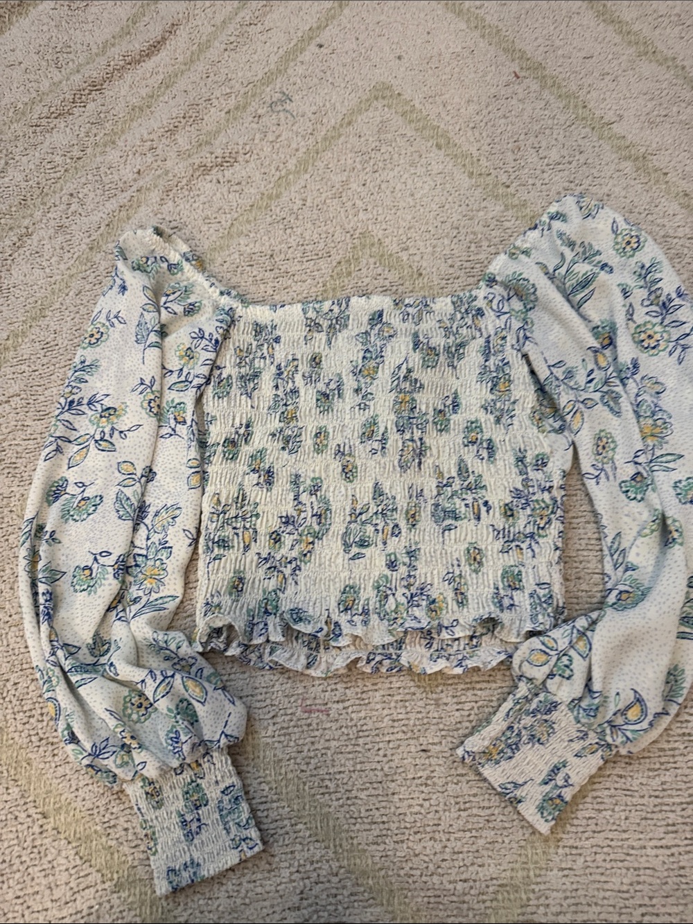 Sienna Sky Floral Smocked Crop Top Small Cottagecore Puff Sleeve Blouse - Picture 3 of 3